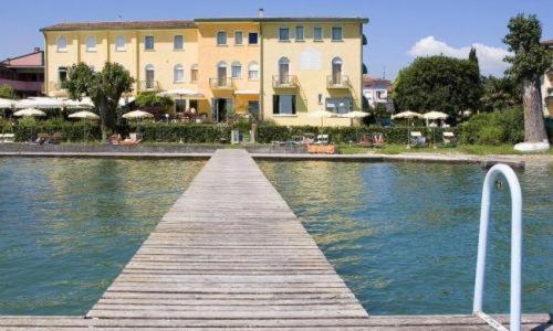 Hotel Europa Sirmione Exterior photo